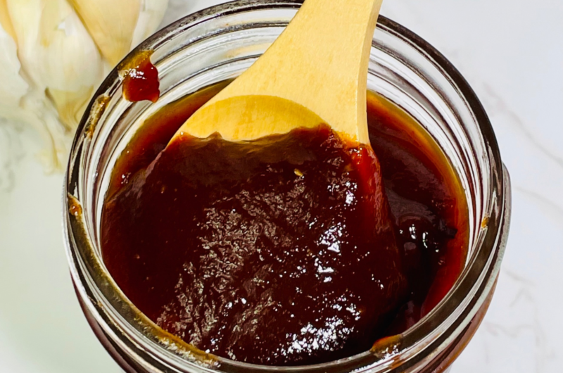 The Most Delicious & Easy BBQ Sauce Recipe