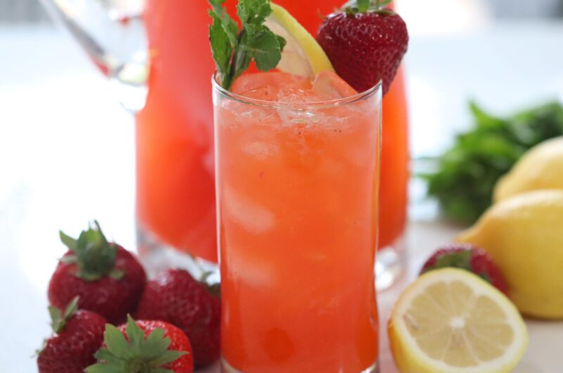 Homemade Strawberry Lemonade